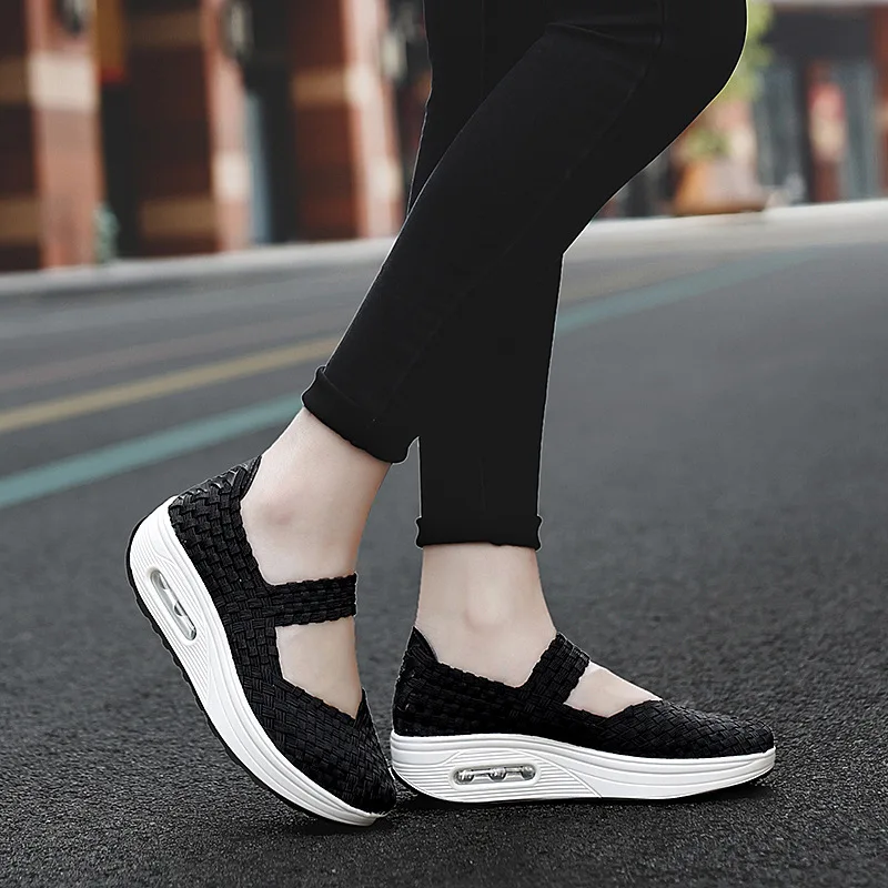 Woman Sport Running Shoes Flat Outdoor Sneakers Weave Summer Breathale Lightweight Athletic Height Increasing Air Cushion