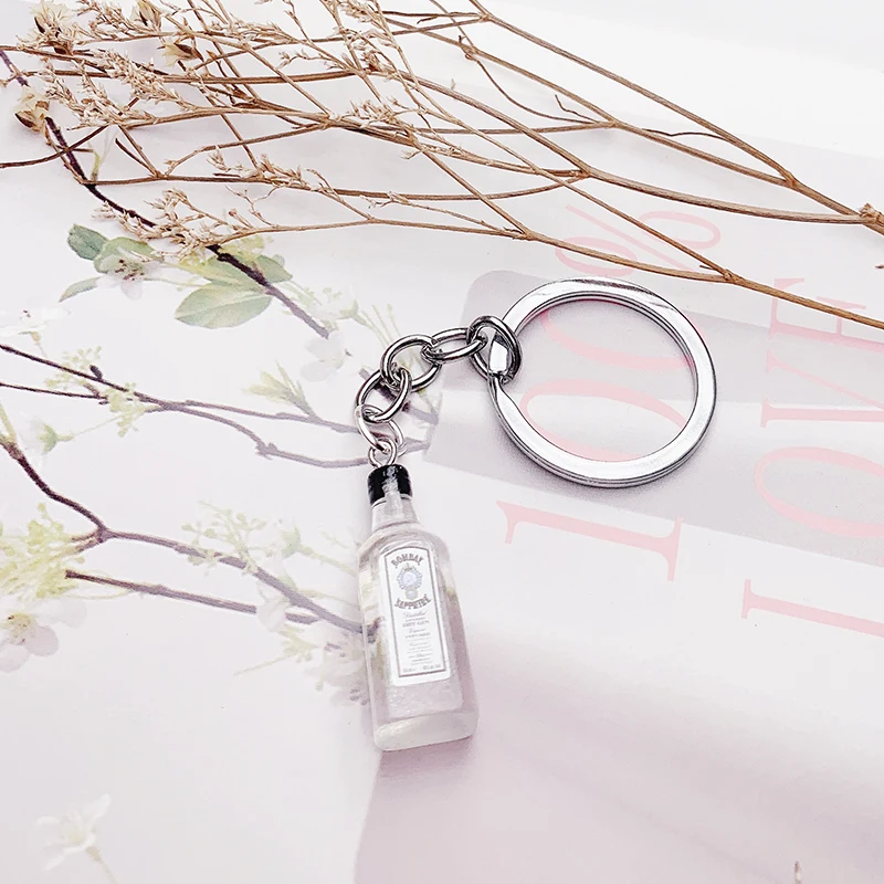 Cute Resin Beer Wine Bottle Keychain Assorted Color for Women Men Car Bag Cocktail Beer Keyring Pendant Accessions Wedding Party