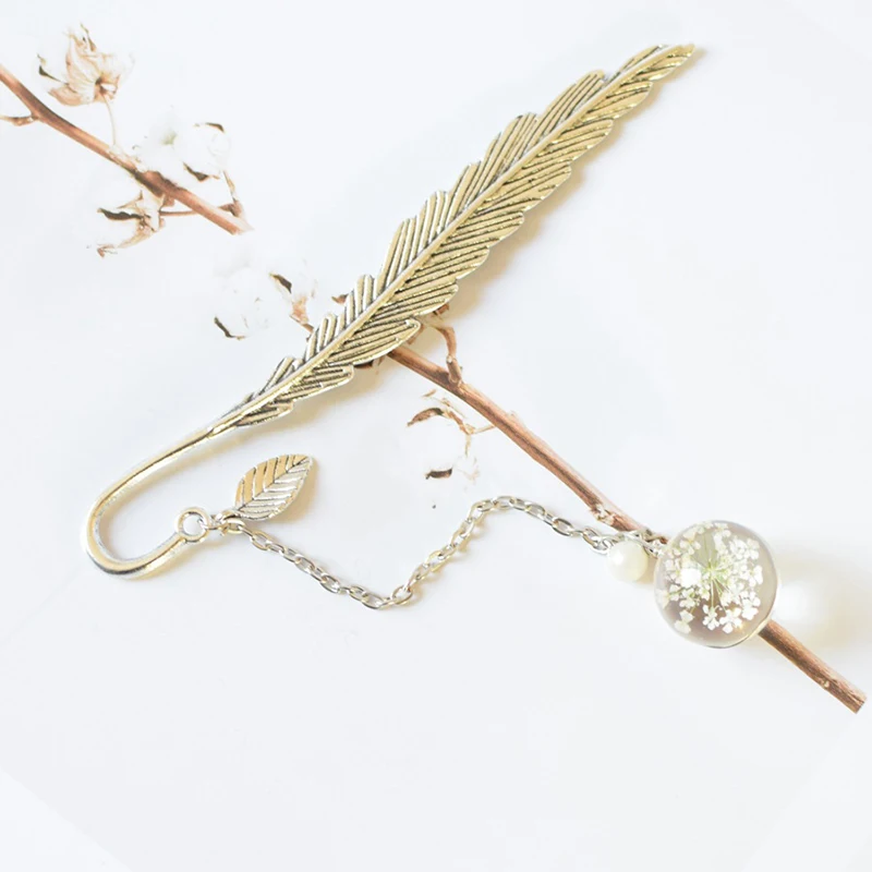 Crystal Pendant Bookmark Metal Leaves Chinese Style Bookmark Dried Flower Pendant Bookmark Gift Stationery For School 1PC