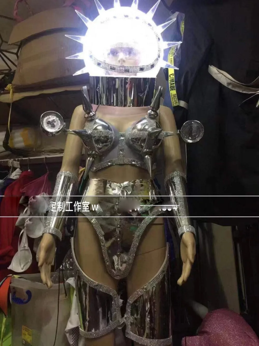 

Women stage dance silver future technology show Bar party show nightclub gogo atmosphere sexy led space exaggerated suit costume