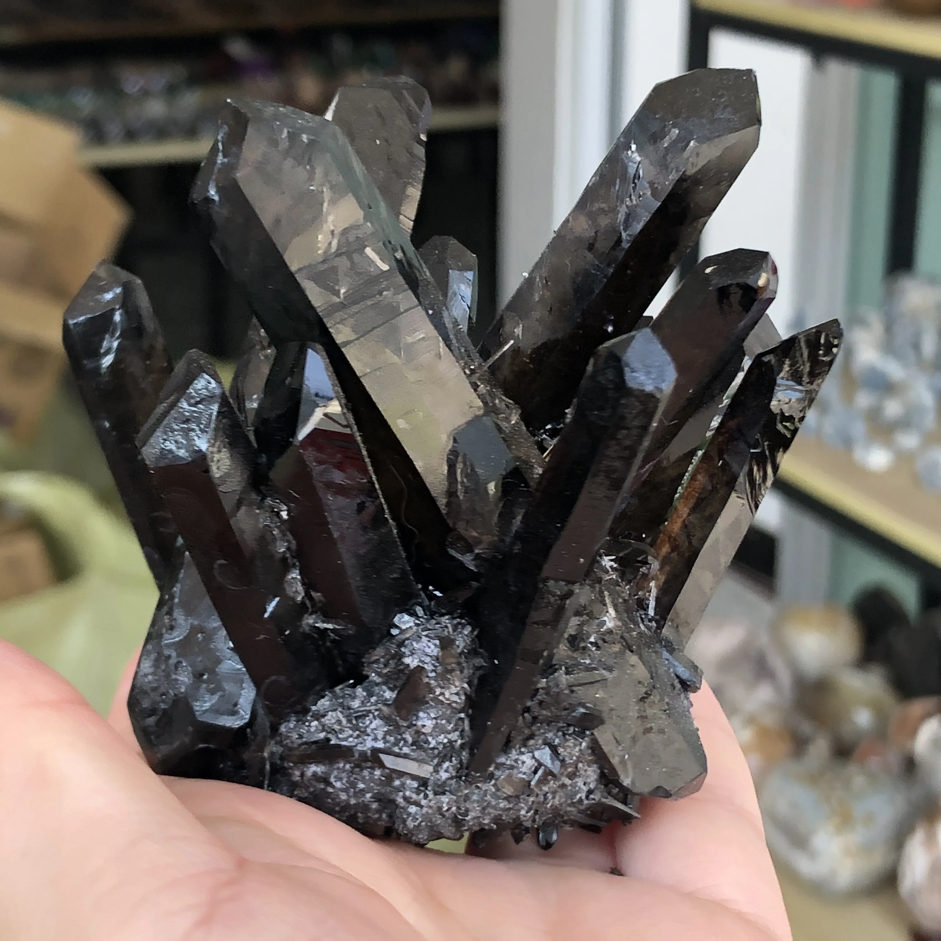 Natural Rock Quartz Crystal Cluster Black Crystal Mineral Specimen Home Decoration Healing Gemstone