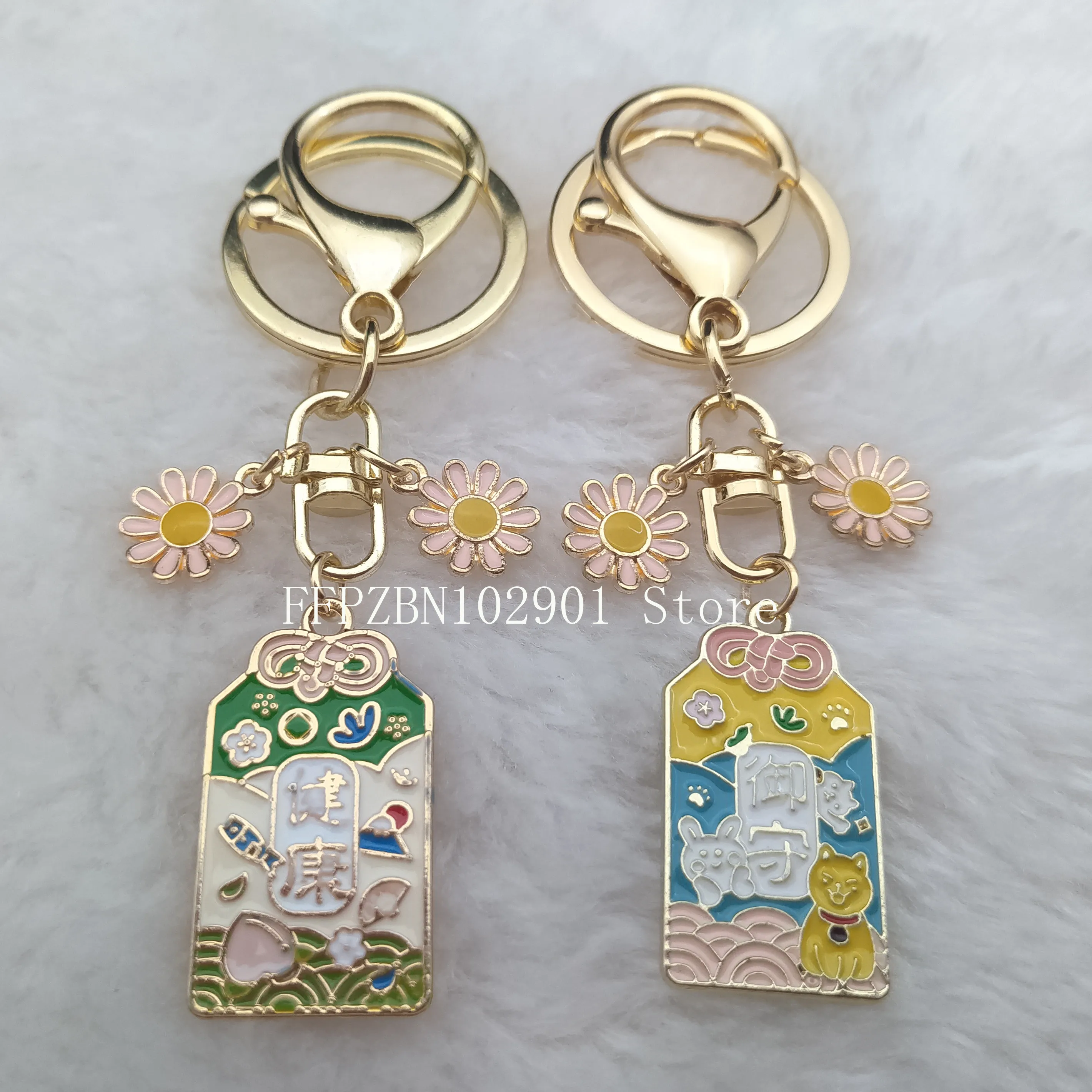 Japan Lucky Cat Keychain Amulet Kawaii Decoration Charm Omamori Keyring Car Bag Pendant Keyfob Couple Gift Original Design