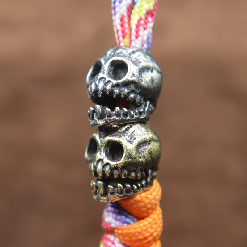 Grin Buck Teeth Skull Head Brass Paracord Beads Handmade Carabiner Lanyard Pendant Outdoor EDC DIY Flashlight Charms Accessories