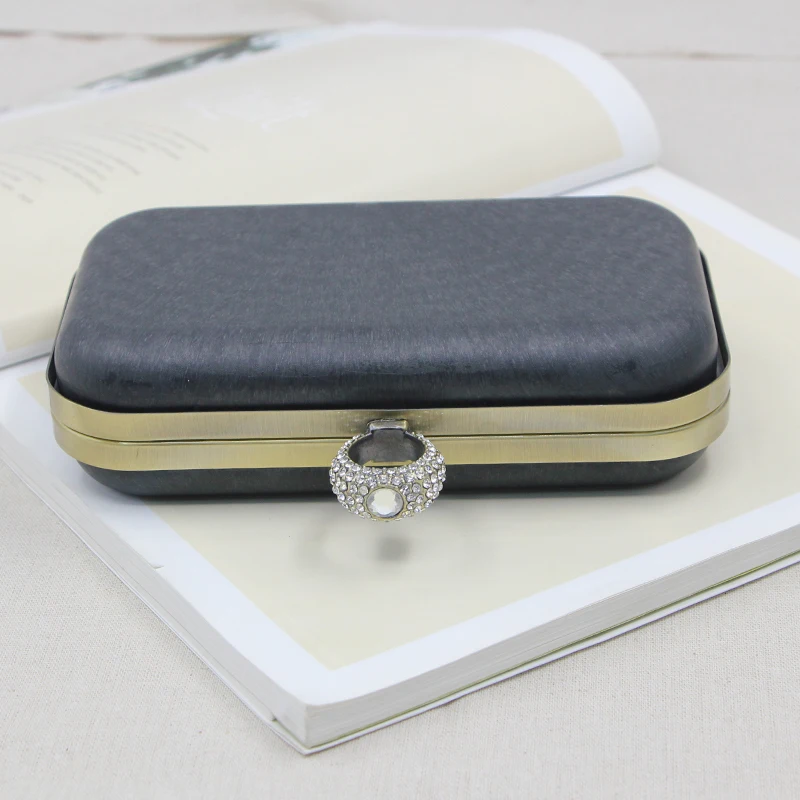 High Quality Case Silver Gold Antique Brass Color Plastic Black Box Diy Handbag Accessories Wholesale Metal Purse Frame Obag