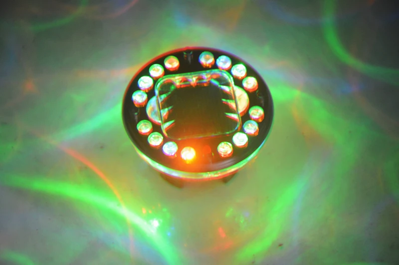 Remote 16 LED Flash Solar Light RGB LED Lamp Car Styling Refitting Wheel Hub Cap Rim Cool Decoration Colorful