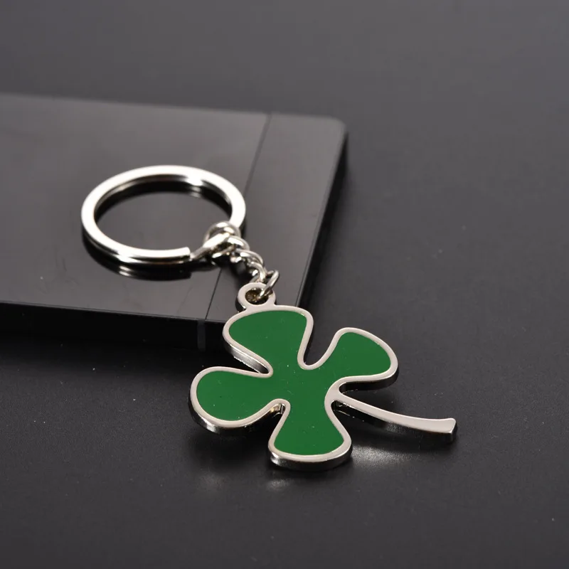 Metal Four-leaf Clover Key Chain Creative Key Ring For Alfa Romeo Giulia Stelvio Mito