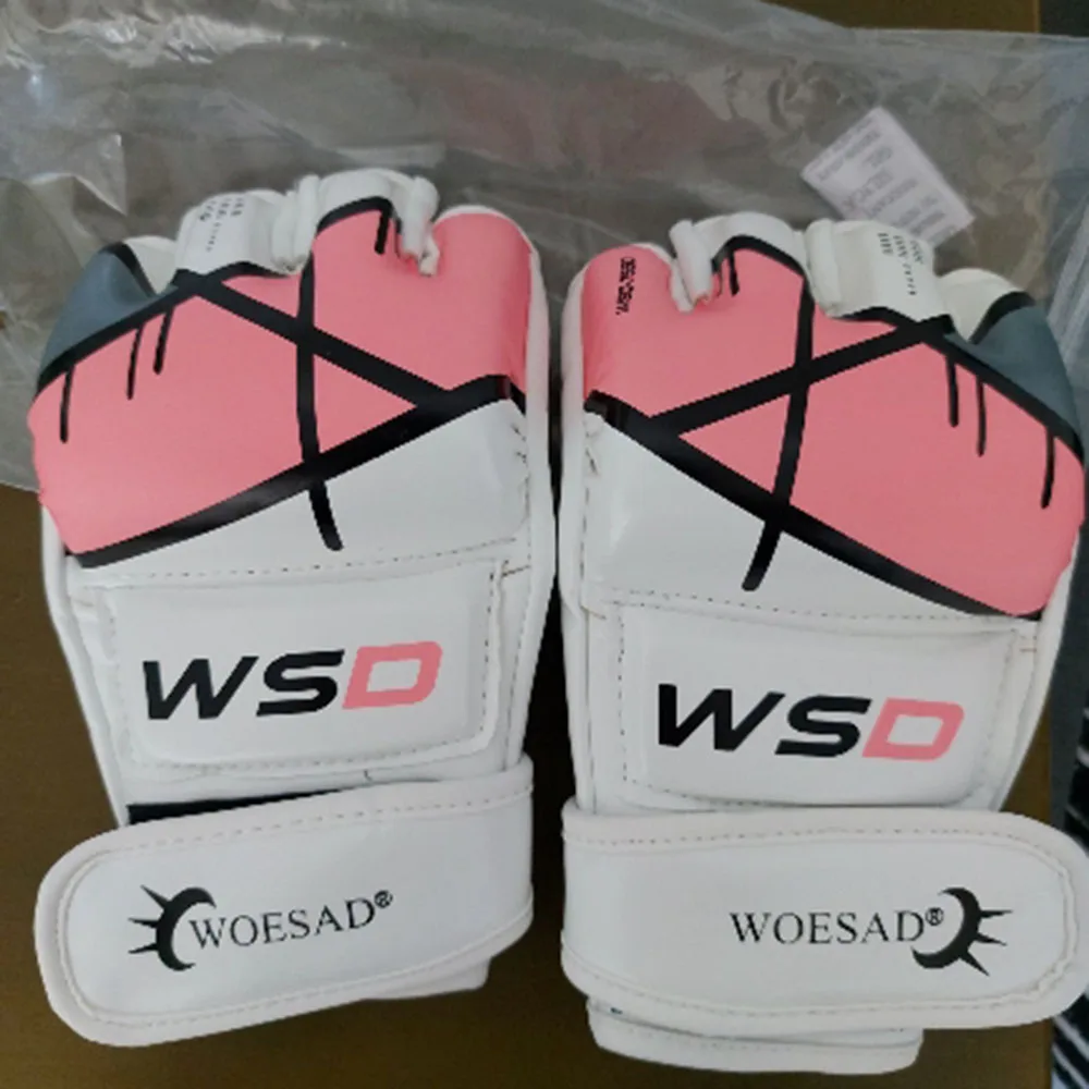 قفازات نصف إصبع MMA ركلة الملاكمة الرجال النساء بولي Karate الكاراتيه الملاكمة التايلاندية Guantes De Boxeo الحرة القتال ساندا كيك بوكسينغ معدات التدريب