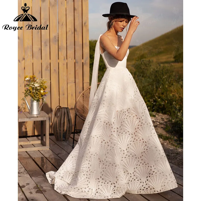 Elegante una linea abiti da sposa Boho Beach senza maniche Sweetheart spalline Backless pizzo raso Abito da sposa Abito da sposa