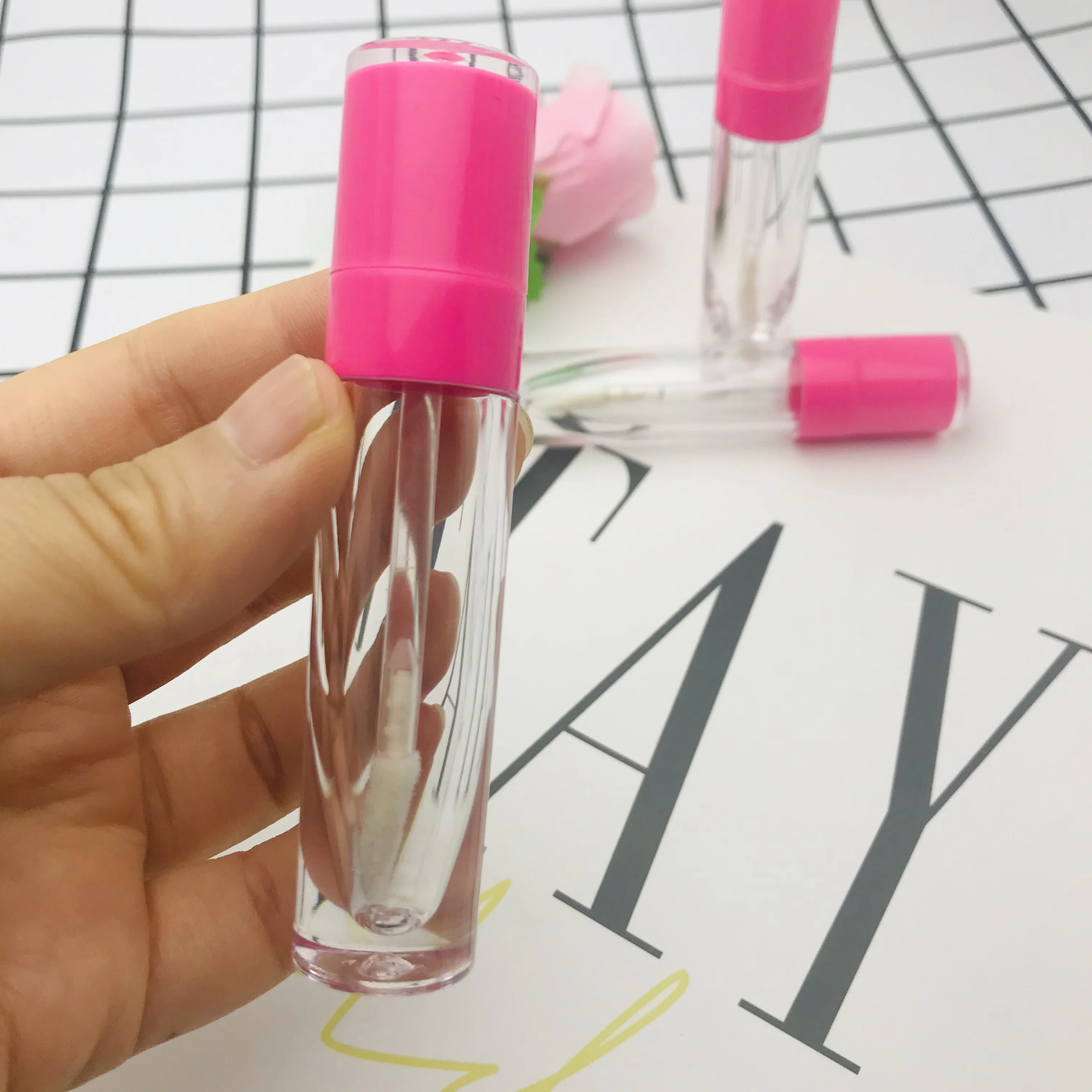 Großhandel 5ml Leere Lipgloss-Tuben mit Baby-Pink-Kappe AS Lipglaze-Behälter Verpackungsflasche Lippenstift Make-up – Detail 12