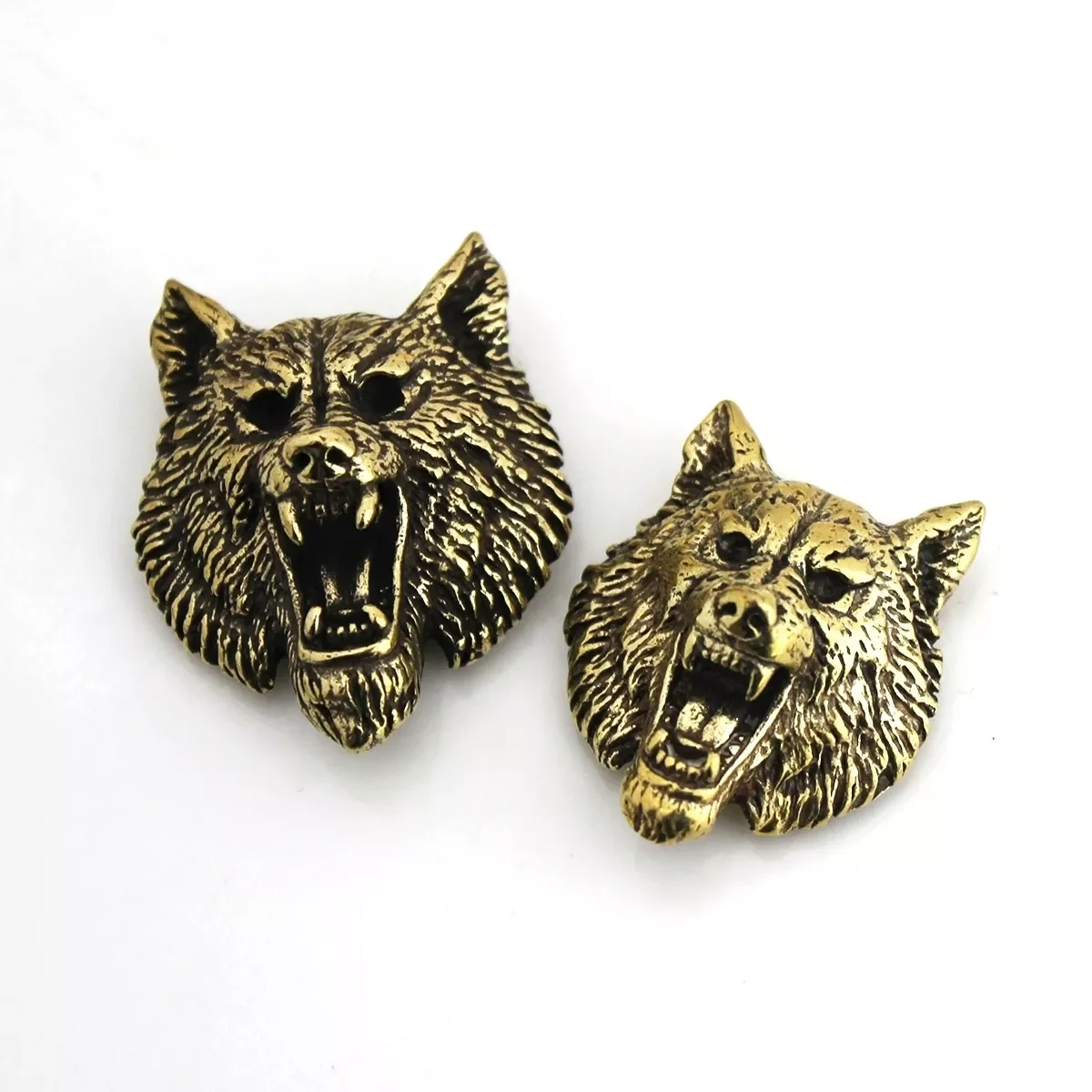 1 X Brass Wolf Demon Devil Conchos Screwback Material Animal Head Design Leather Bag Wallet Chain Button Rivet Connector