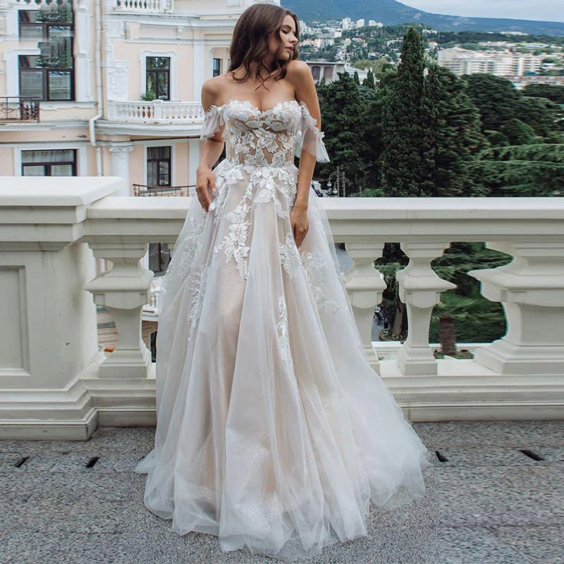 

Tulle Wedding Dresses 2022 Lace Appliques Sweetheart Backless A-Line Wedding Gowns Off the Shoulder vestidos de noiva For Women