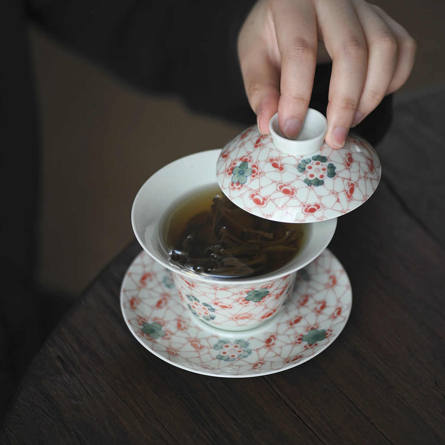 ★at the beginning of the jingdezhen work hand by hand with all three just tureen tea bowl to bowl large under the glaze