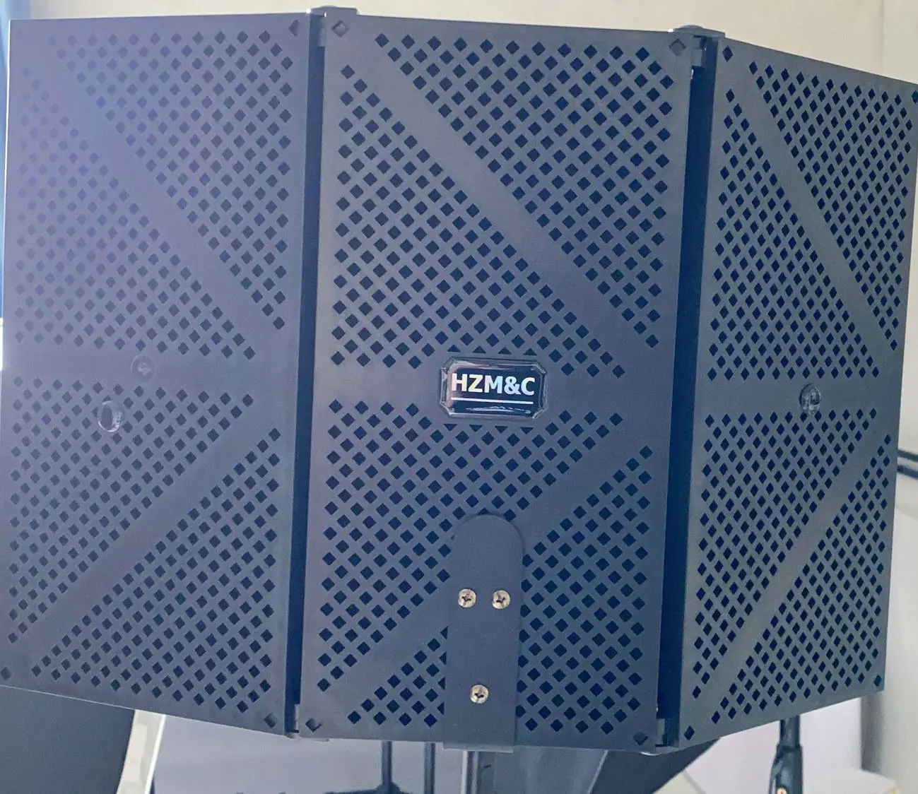 Microphone Isolation Shield, Studio Mic Sound Absorbing Foam Reflector for Any Condenser Microphone Recording Equipment Studio