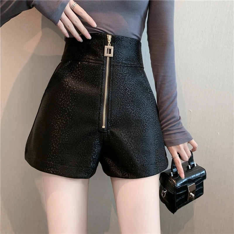 2021 autumn and winter new high-waisted thin and versatile PU leather shorts design sense niche casual wide-leg shorts DK666