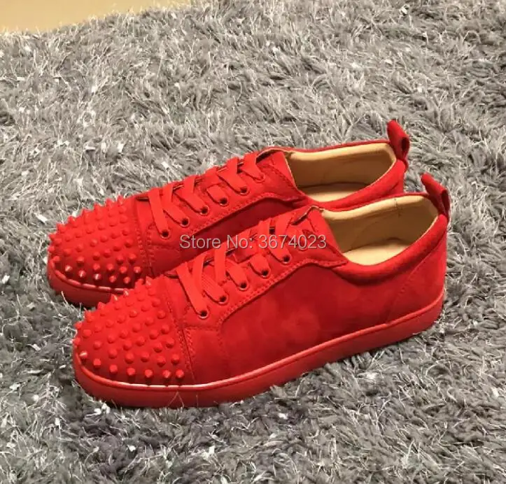 Qianruiti Fashion Men Rivets Casual Shoes Spikes Sneakers Rubber Sole Flats Lace Up Black Red White Sneakers Party Shoes Men