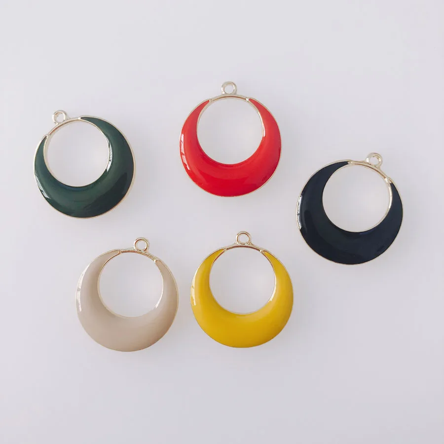 

4 pieces / lot Personalized new golden drop oil geometric hollow round earring pendant accessory material Other