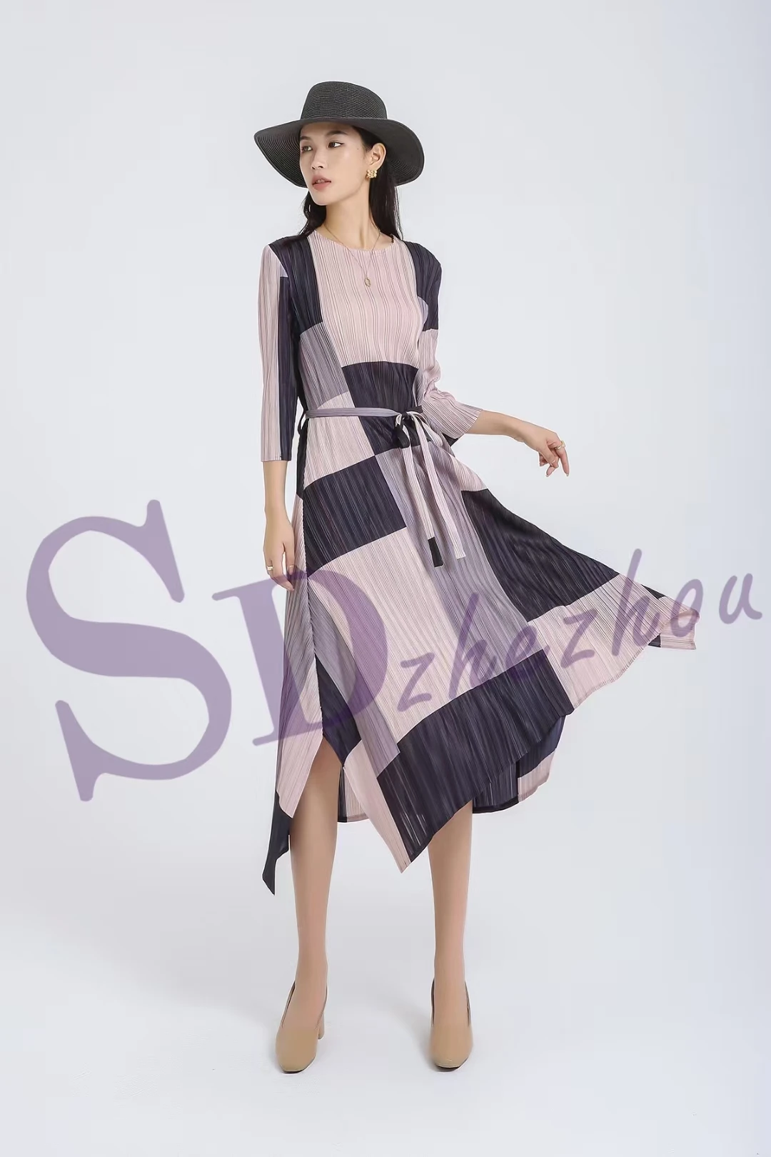 

HOT SELLING pleated miyake o-neck three quarter geometry print Lace up dress A-Line dress IN STOCK