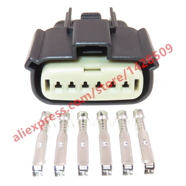 1 Set 6 Pin Car Female Plug Automobile Tail Light High Voltage Cable Hardness Connector 33471-0601