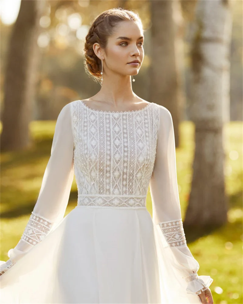 Robe de mariée en dentelle, longueur au sol, Appliques, traîne de balayage, manches longues, col en v, dos nu, robes de mariée de haute qualité, époustouflante