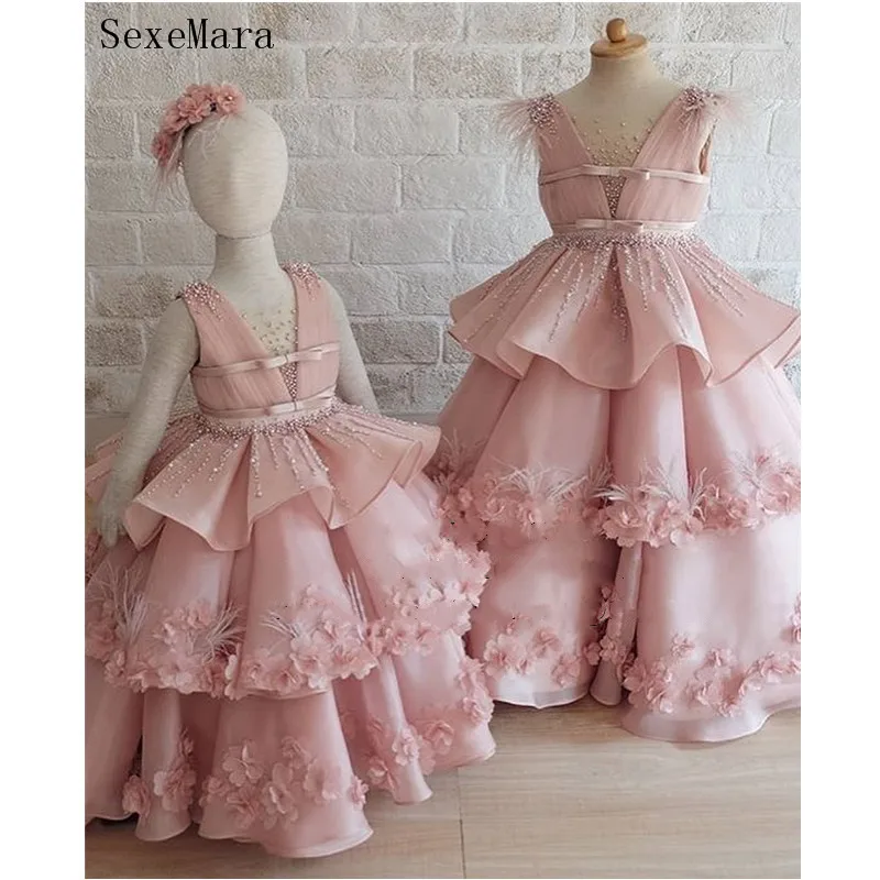 Luxury New Girls Dresses V Neck Tiered Ball Gown Flower Girl Dress for Wedding Kids Birthday Party Gown Custom Made