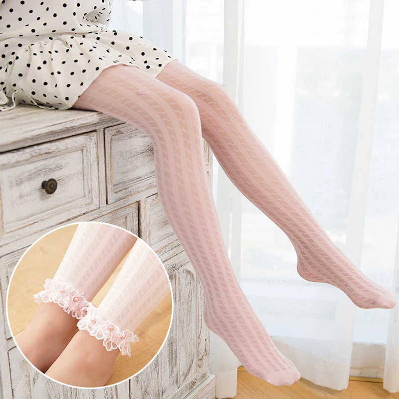 

New girls hollow twist velvet pantyhose summer thin anti-balloon nine-point pants princess fashion leggings baby mosquito socks