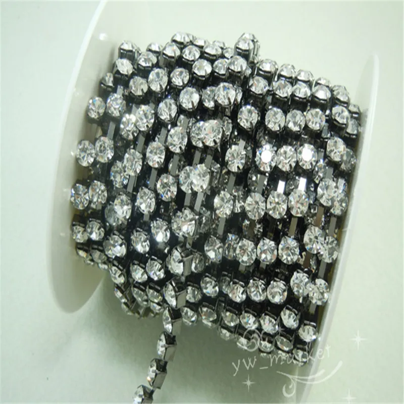 SS28 6mm Crystal Clear Rhinestone Chain Trim Black sew on 10 yard