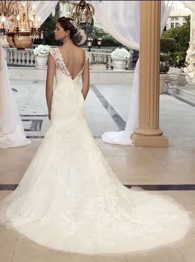 Casamento Lãng Mạn Nắp Tay Appliques Đầm Vestido De Noiva 2018 Gợi Cảm Thời Trang Chữ A Áo Dài Cô Dâu Mẹ Của Cô Dâu Đầm