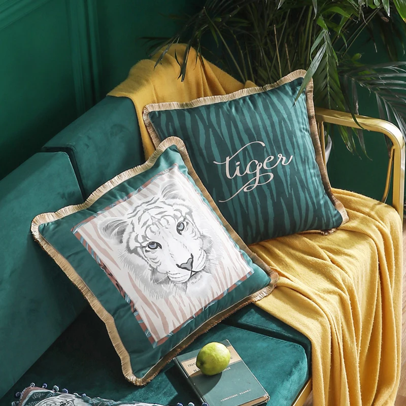 Pillow Cover Cushion American Green Forest Tiger Head Velvet Sofa Cushion Bedside Cushion Living Room Pastoral Pillow Cover