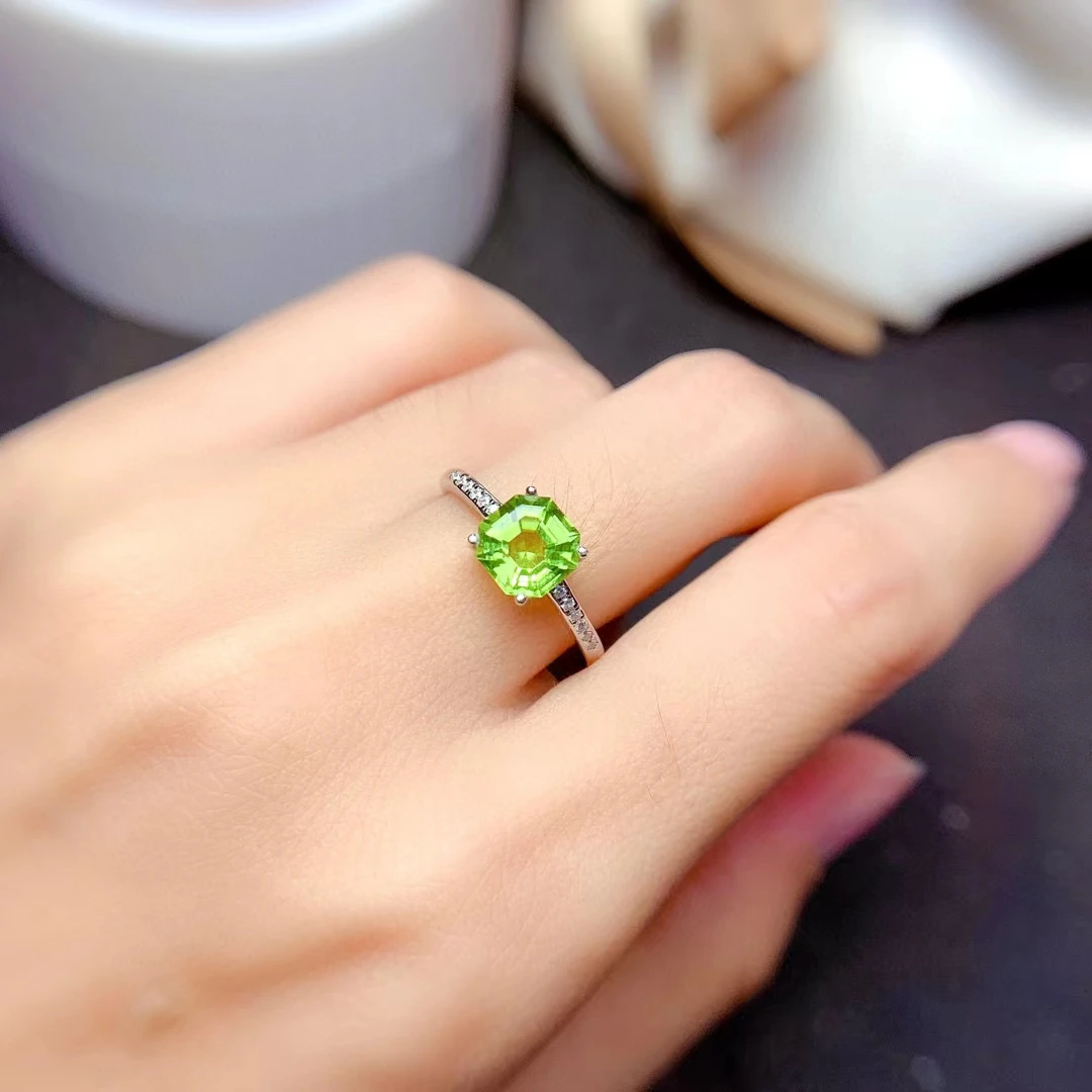 2022 New Natural Peridot Ring for Women Fine Jewelry Real 925 Sterling Silver Natural Gem Support Test Exquisite Gift