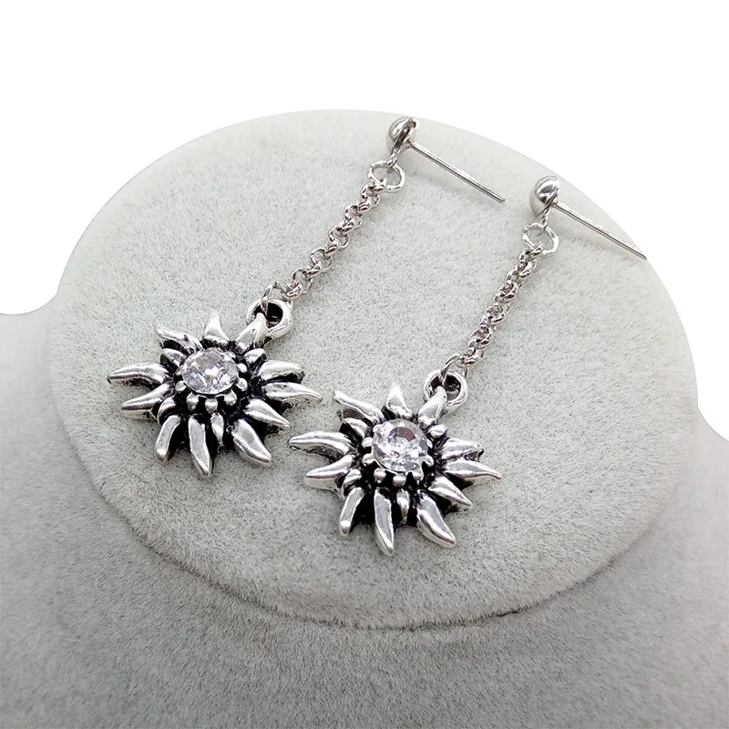 Antique Silver Color Long Chain Earrings for Women Zinc Alloy Edelweiss Flower Rhinestone Drop Earrings Gift Party Jewelry