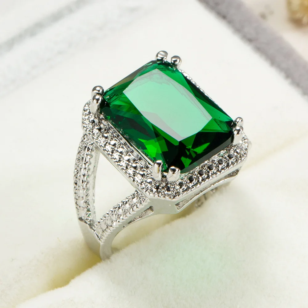 Delikatny zielony kwadrat cyrkon kobiety obrączki hollown-out kolor srebrny błyszczące pierścionki prezent na rocznicę Trendy biżuteria Anillos — zdjęcie 4