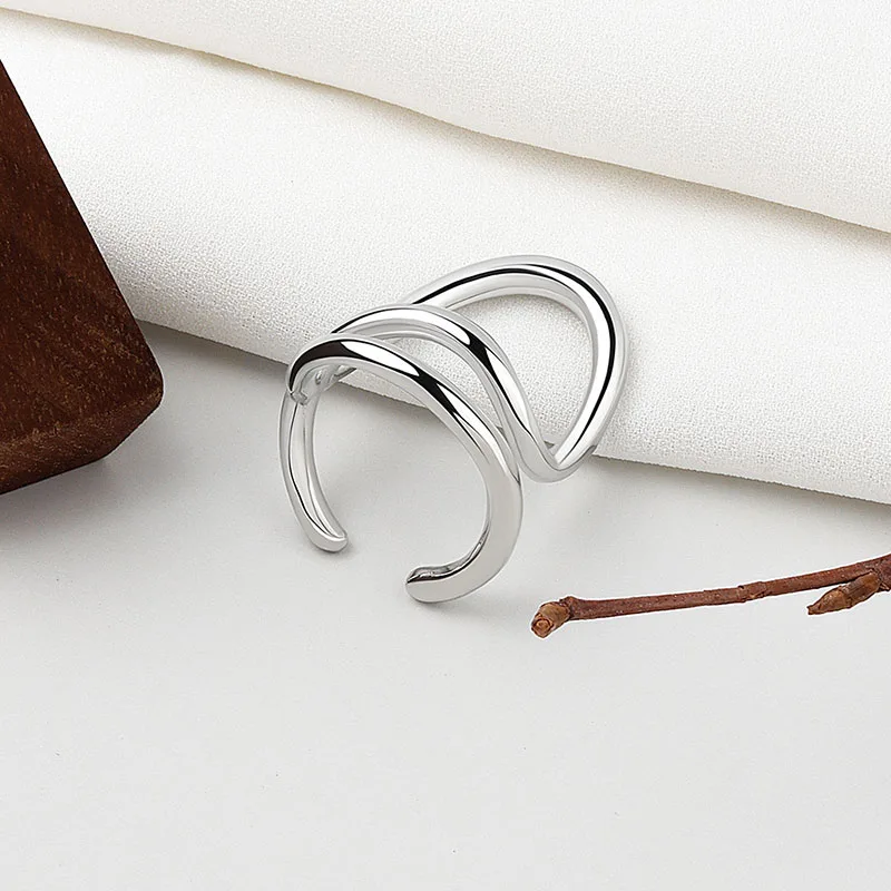 FOXANRY Silver Color Wide Rings for Women New Trendy Elegant Creative Glossy Hollow Geometric Party Jewelry Wholesale