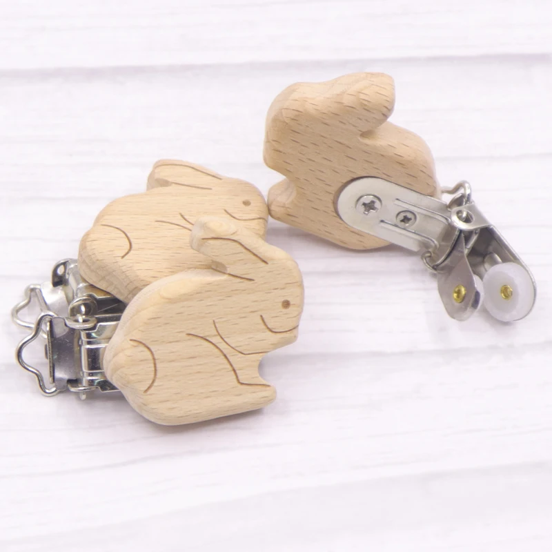 5Pcs Cute dog Wooden Pacifier Clip Beech Pacifier Clips Chewable Teething Diy Dummy Clip Chains Baby Teether Nursing Accessories