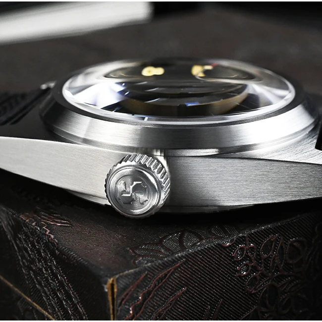 San Martin Mens Automatic Watches Men Pilot Watch Mechanical Wristwatch 200M Waterproof C3 Luminous Sapphire Nylon Strap NH35