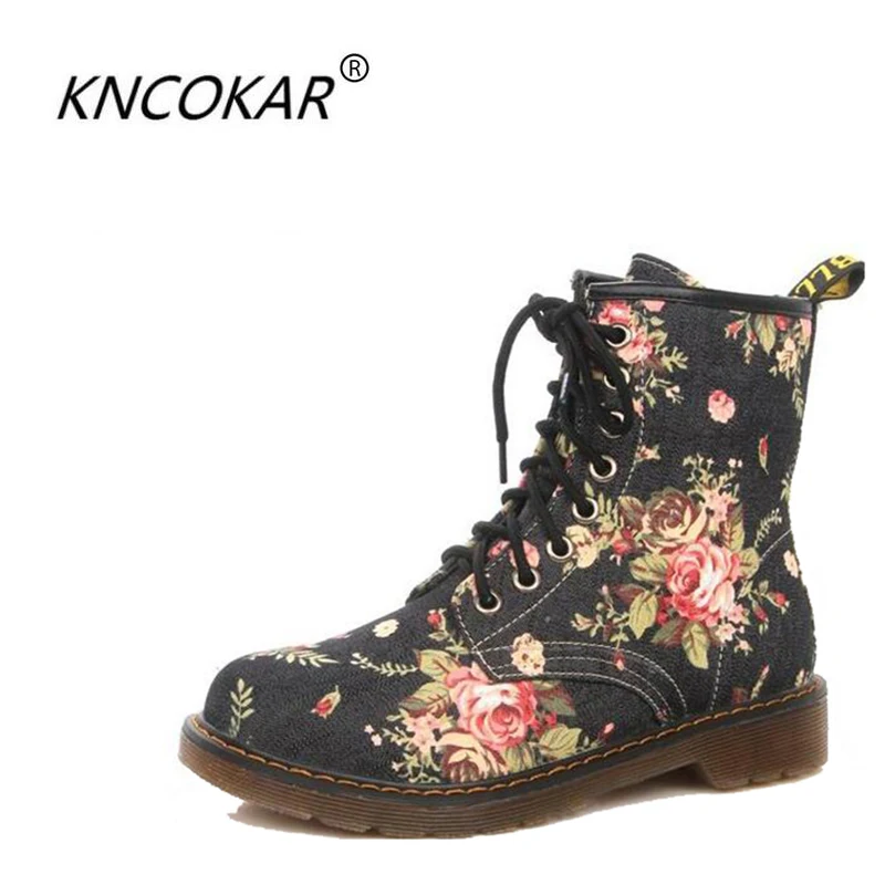 New Hot Sales High Quality Cowboy Fashion Handsome To Restore Ancient Ways Small Broken Flower Boots With Short Boot