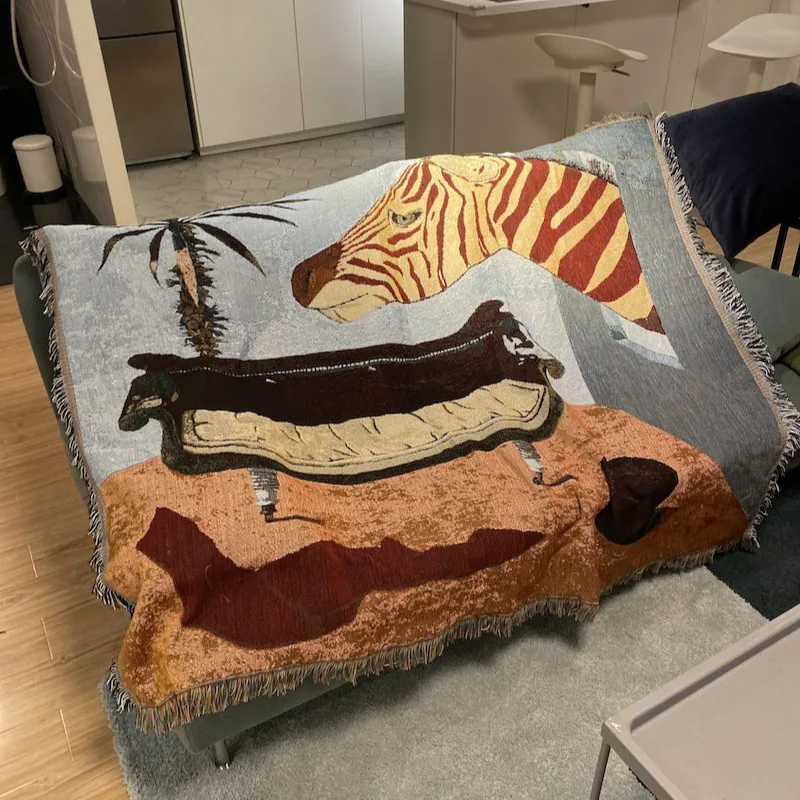 Sofa Throw Decorative Blanket Retro Piano Striped Horse Leisure Art Cartoon Blanket for Bedroom Living Room Bar Decor Floor Mat