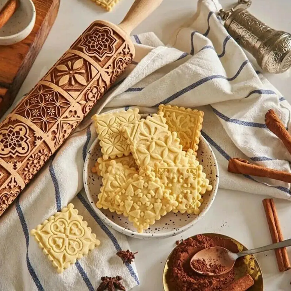 Exquisite Pattern Rolling Pin Wooden Embossing Baking Tools Reindeer Dough Engraved Square Grid Cookies Mold