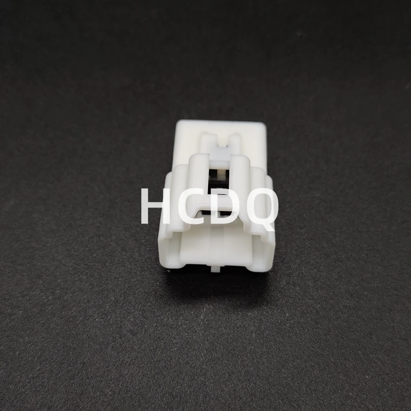 The original NS04MW-CS automobile connector plug shell and connector are supplied from stock