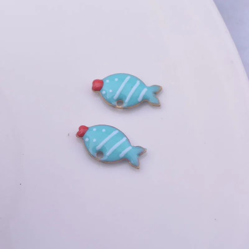 30pcs  1*6*12mm Double Faced Enamelled Colorful Fish Charms Animal Pendant  Diy Jewelry Accessories