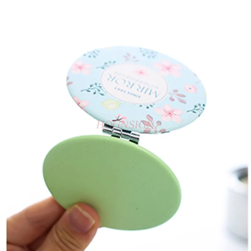 Espelho pequeno moda espelho de couro senhoras carry-on espelho de maquiagem mini portátil dobrável pequeno espelho duplo venda