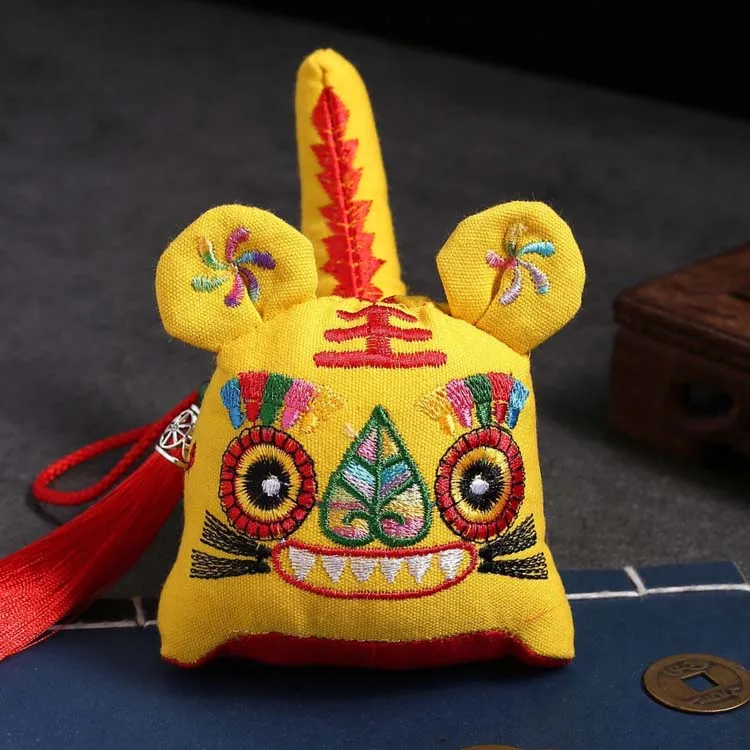 Chinesischen Traditionellen Tuch Stoff Tiger Puppe Glück Spielzeug Neue Jahr Neugeborenen Baby Geburtstag Geschenk Stickerei Ornamente Auto Anhänger – Detail 16