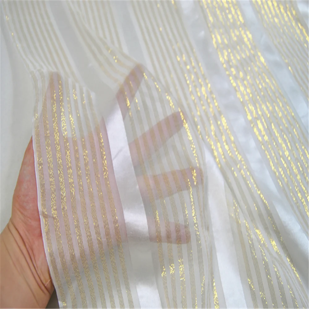 Comfortable Feeling Great Material Newest Hot Sale Golden Stripe Design Shiny Silk Metallic Lurex Fabric for Nice Women Dress