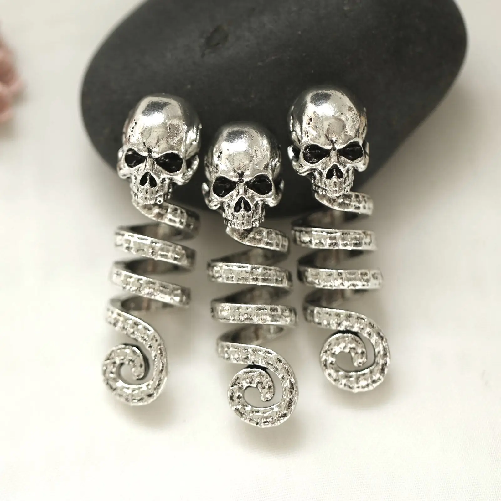 3pcs/lot Skull hair bead Skull Viking Spiral Sneak Beaded hair ring Wicca Hair Braids Hair Accessories Witchcraft