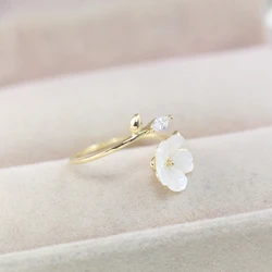 Fashion Elegant White Shell Flower Branch Shape Opening Rings For Woman Girls Accessories Festivals Party Wedding Jewelry