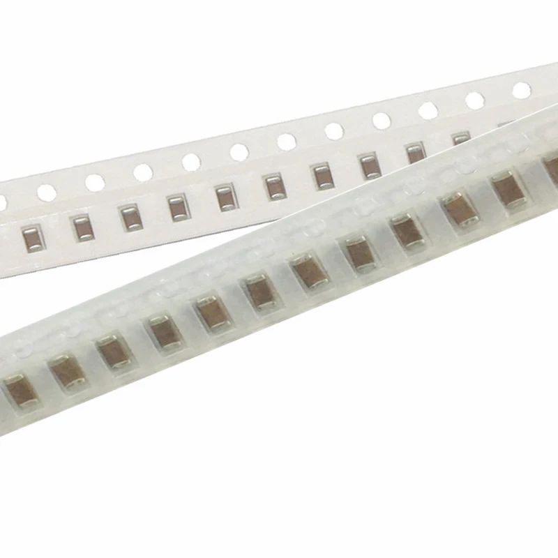 100PCS/LOTE X7R Error 10% 50V 0805 0.1UF 104 1pF ~ 47uF SMD Thick Film Chip Multilayer Ceramic Capacitor 2.2pF 1.2pF 4.7uF