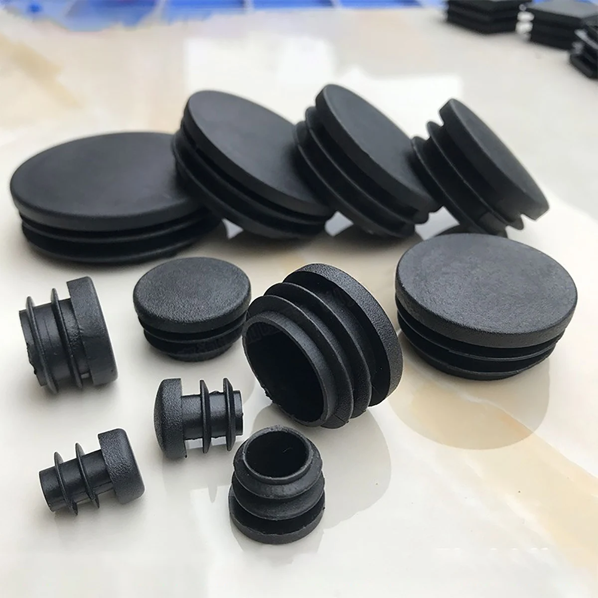 4/8/10/16/20 pz Diametro 12-76mm Rotondo di Plastica Blanking End Cap Sedia Tavolo Piedi Tappo Tubo Tubo Inserto Spina Copertura antipolvere decorativa