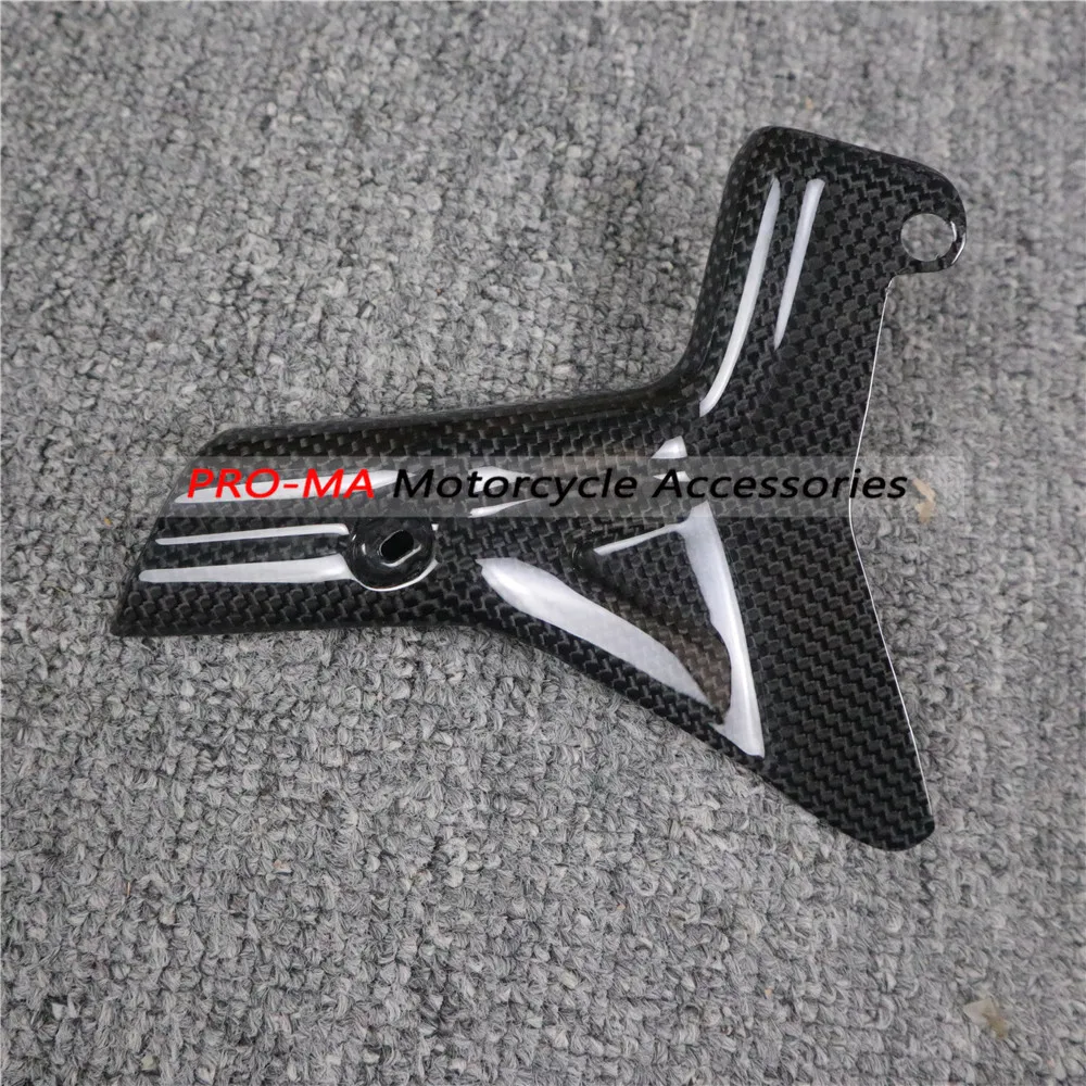 

Motorcycle Fairing Side Panel in Carbon Fiber For Ducati SuperSport 2017 2018 2019 2020