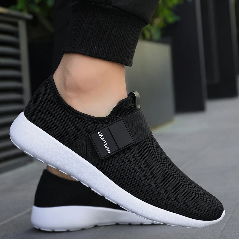 Damyuan 2020 New Fashion Autumn Shoes Men Flyweather Comfortables Keep Warm Non-leather Casual Lightweight Jogging winter Shoes