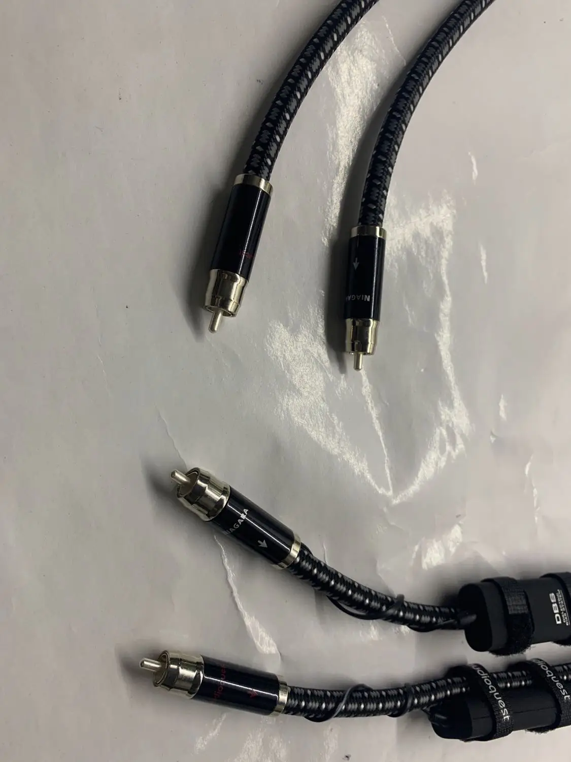 Kabel połączeniowy NIAGARA R C.A z parą 72V DBS dla wzmacniacza odtwarzacz CD