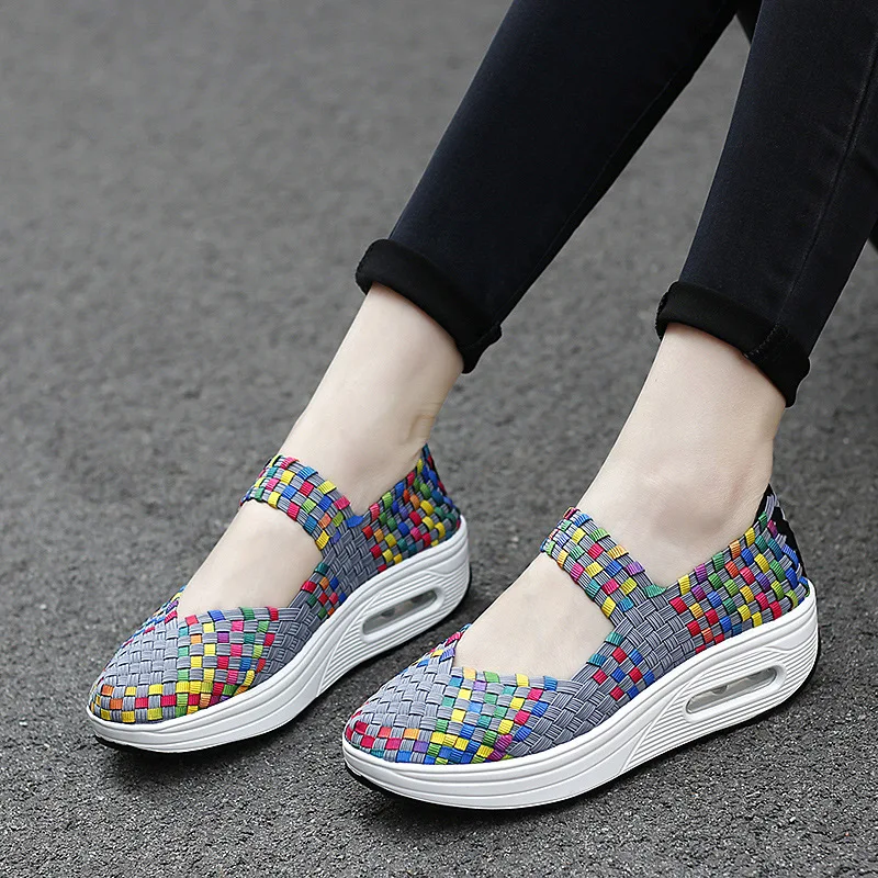 Woman Sport Running Shoes Flat Outdoor Sneakers Weave Summer Breathale Lightweight Athletic Height Increasing Air Cushion